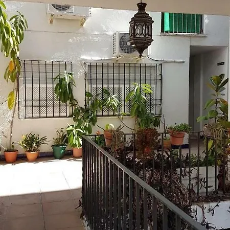 El Apartamento De Las Flores Apartment *