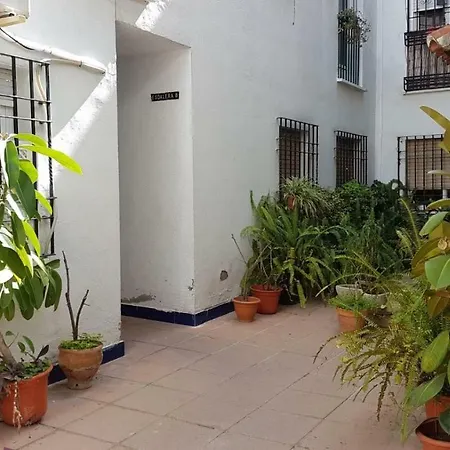 Apartment El Apartamento De Las Flores *